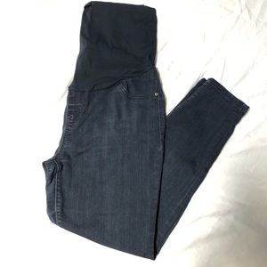 Maternity jeans, Large